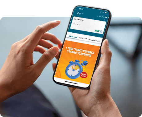 mani che digitano su uno smartphone in app BNL